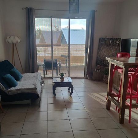 Apartamento Location saisonnière meublée F2 St Leu face océan à 1 min plage Saint-Leu Exterior foto
